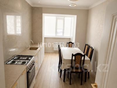 2-комнатная квартира · 65 м² · 1/5 этаж, мкр 12, Бактыбай батыра 96а за 24.5 млн ₸ в Актобе