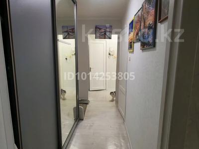 2-комнатная квартира · 50 м² · 4/5 этаж, Сарайшык 55 — Городской акимат за 12 млн ₸ в Уральске, мкр Школьник