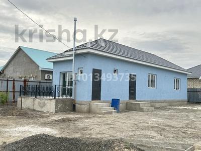 Жеке үй · 3 бөлме · 100 м² · 8 жүзд., мкр Аксай-2, 27, бағасы: 21 млн ₸ в Атырау