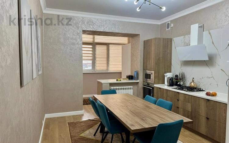 3-бөлмелі пәтер · 119 м² · 1/8 қабат, мкр. Алтын орда, Санкибай батыра, бағасы: 57 млн ₸ в Актобе — фото 3