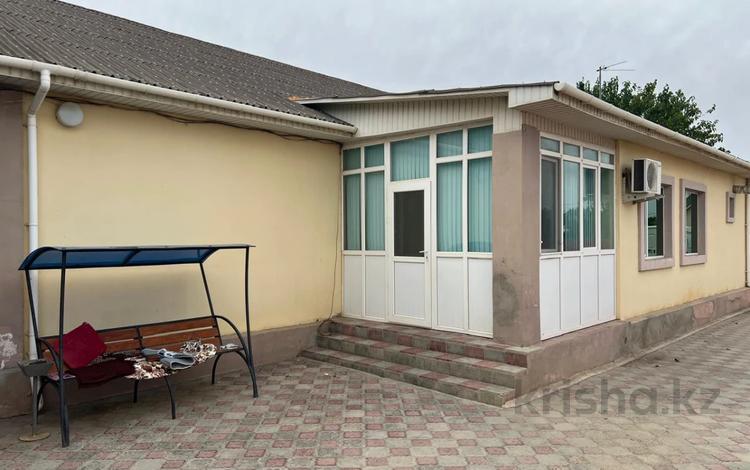 Отдельный дом · 5 комнат · 230 м² · 10 сот., мкр Ракуша, Бокашев за 35 млн ₸ в Атырау — фото 2