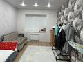 2 бөлме · 61 м² · 3/9 қабат, Гүлдер 3 ш/а., Муканова 86, бағасы: 50 000 ₸ в Караганде, Казыбек би р-н — фото 2