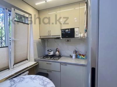 2-комнатная квартира · 45 м² · 1/5 этаж, мкр Тастак-2 — Тлендиева - озеро Сайран за 32 млн ₸ в Алматы, Алмалинский р-н