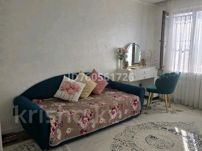 3-бөлмелі пәтер · 60 м² · 4/4 қабат, Туркестанская 2/7 — Шымкент Плаза, бағасы: 29 млн ₸ в Аль-Фарабийский р-н
