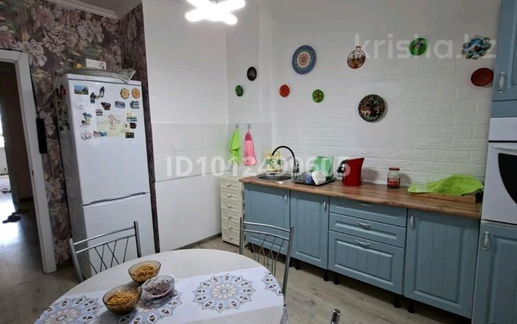 3-бөлмелі пәтер · 78 м² · 8/16 қабат, Б.Момышулы 27, бағасы: 37 млн ₸ в Астане, Алматы р-н — фото 2