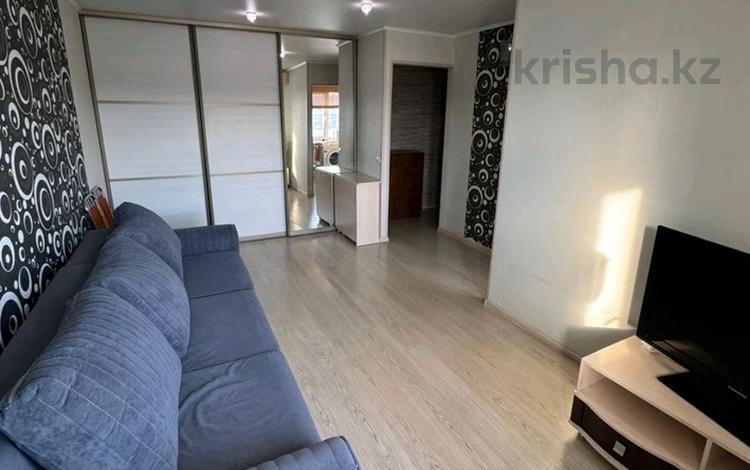 1-комнатная квартира · 32 м² · 5/5 этаж, Букетова 44 за 140 000 ₸ в Петропавловске — фото 2