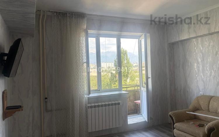 1-комнатная квартира · 44 м² · 7/9 этаж, мкр Аксай-3Б 2 — Төлеби Яссауи за 250 000 ₸ в Алматы, Ауэзовский р-н — фото 2