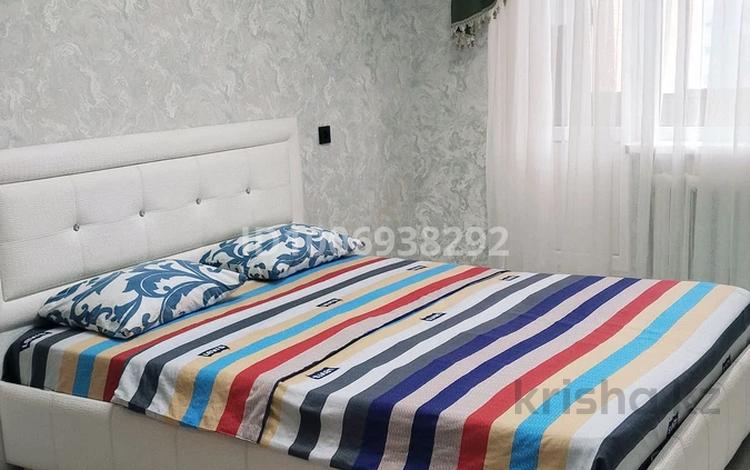 1-комнатная квартира · 40 м² · 5/5 этаж, мкр Строитель 39 — Строитель за 10 000 ₸ в Уральске — фото 2