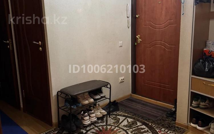 3-бөлмелі пәтер · 63 м² · 2/5 қабат, мкр Алатау (ИЯФ) 16, бағасы: 37 млн ₸ в Алматы, Медеуский р-н — фото 2