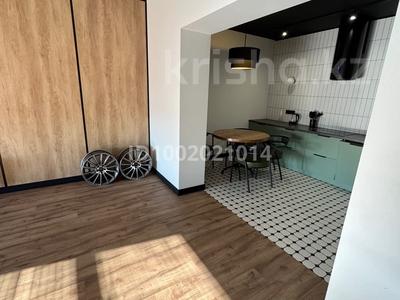 Пәтерлер в Павлодарской обл.: 3-бөлмелі пәтер · 90 м² · 7/10 қабат, Академика бектурова 8/1 — Бектурова / торайгырова, бағасы: 550 000 〒 3-бөлмелі пәтер · 90 м² · 7/10 қабат, Академика бектурова 8/1 — Бектурова / торайгырова, бағасы: 550 000 〒 в Павлодаре