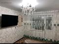 3-комнатная квартира · 65 м² · 4/5 этаж, Майкудук, Майкудук, 12й микрорайон за 15 млн 〒 в Караганде, Алихана Бокейханова р-н — фото 2