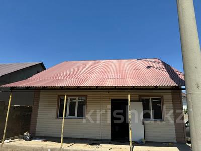 Отдельный дом · 3 комнаты · 120 м² · 4 сот., Спатаева 25 за 14 млн 〒 в Шымкенте, Енбекшинский р-н