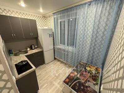 1-комнатная квартира · 32 м² · 3/5 этаж, мкр Новый Город, Бухар Жырау — Напротив ЦУМа. Бухар Жырау 60 за 130 000 〒 в Караганде, Казыбек би р-н
