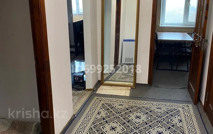 3-бөлмелі пәтер · 64.4 м² · 6/12 қабат, мкр Таугуль-1 92, бағасы: 55 млн ₸ в Алматы, Ауэзовский р-н — фото 2