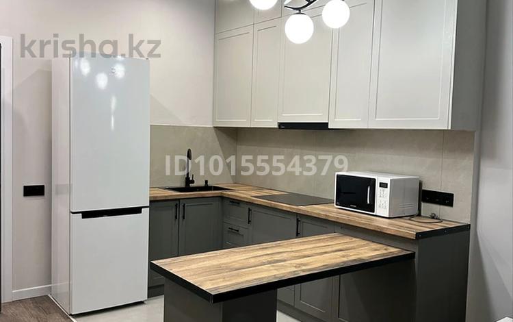 2-комнатная квартира · 48 м² · 3/17 этаж, Ермек Серкебаев 22 за 280 000 ₸ в Астане, Нура р-н — фото 2