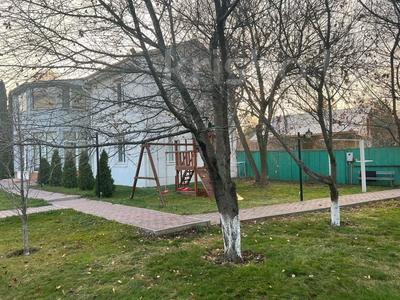 Жеке үй · 5 бөлме · 407 м² · 30 жүзд., Достык — Школа, бағасы: 130 млн ₸ в Долане