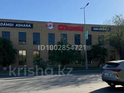 Свободное назначение, офисы, магазины и бутики, общепит, салоны красоты, фитнес и спорт, медцентры и аптеки, образование, развлечения, кабинеты и рабочие места, студии · 36 м² за 252 000 ₸ в Семее
