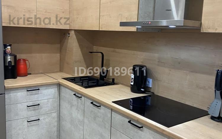3-комнатная квартира · 83 м² · 2/10 этаж, мкр Юго-Восток, Муканова 55/2 — Муканова за 50 млн ₸ в Караганде, Казыбек би р-н — фото 52