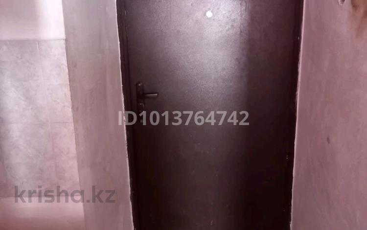 1-бөлмелі пәтер · 16 м² · 2 қабат, Селевина 15, бағасы: 6.5 млн ₸ в Семее — фото 2