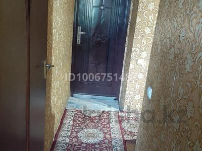 3-комнатная квартира · 49 м² · 2/2 этаж, Абая 3/7 — Центральной больницы и школы им К Сатпаева за 150 000 〒 в Каскелене