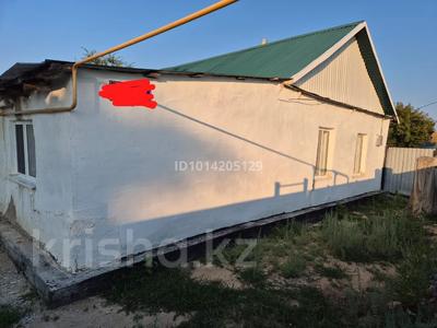 Отдельный дом · 3 комнаты · 40 м² · 20 сот., Село Каракобда — Село Каракобда находится в 45км от города Актобе за 5 млн ₸ в Алге