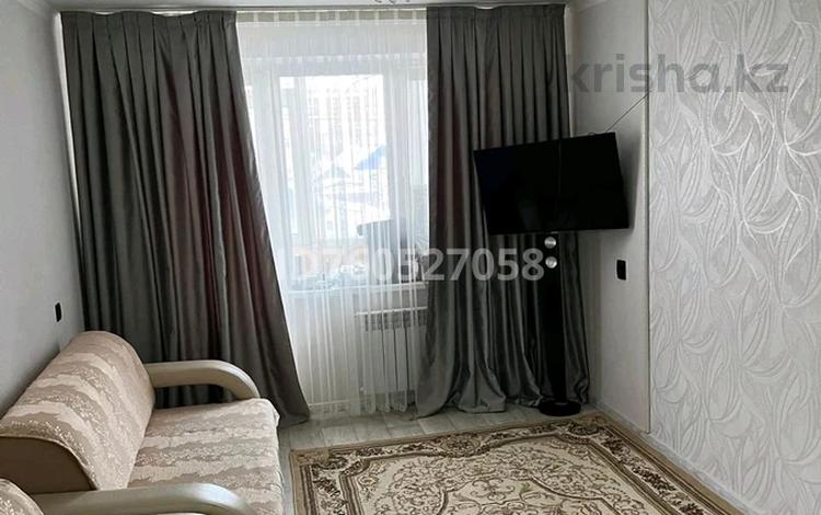 2-комнатная квартира · 52 м² · 2/5 этаж, мкр Шанхай, Рыскулова 18 — На пересечение Рыскулова и Отеген Турмаганбетова за 14.5 млн ₸ в Актобе — фото 2