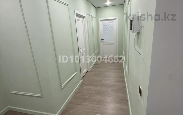 2-бөлмелі пәтер · 71 м² · 11/12 қабат, баитурсунова 62, бағасы: 36 млн ₸ в Астане, Сарайшык р-н — фото 2