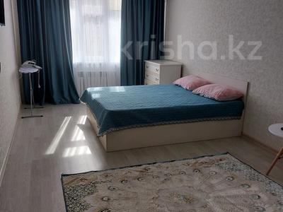 1-комнатная квартира · 45 м² · 3/5 этаж, 3-й мкр. 10 за 2 000 ₸ в Актау, 18-й мкр 