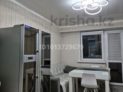 1-бөлмелі пәтер · 46 м² · 5/10 қабат, Мкр Аксай, Б. Момышулы 25, бағасы: 280 000 ₸ в Алматы, Ауэзовский р-н