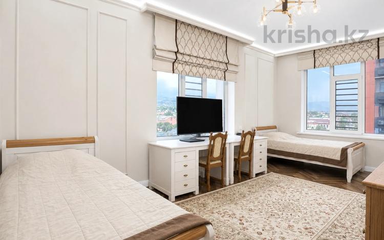 4-бөлмелі пәтер · 151 м² · 7/15 қабат, Микрорайон Мамыр-1 26/1, бағасы: 135 млн ₸ в Алматы, Ауэзовский р-н — фото 10