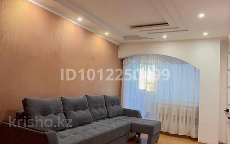 1-комнатная квартира · 38 м² · 3/4 этаж, ул. Катаева 61 за 150 000 ₸ в Павлодаре — фото 2