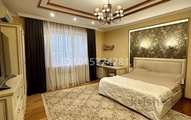 3-комнатная квартира · 167 м², Абая 190 за 105 млн ₸ в Уральске — фото 2