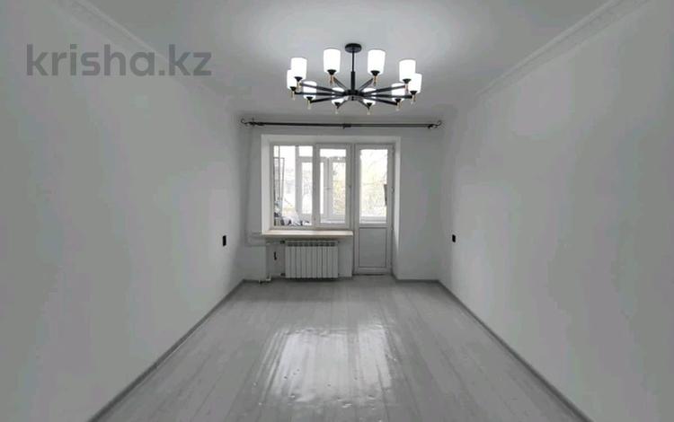 2-бөлмелі пәтер · 48 м² · 2/5 қабат, мкр 5, есет батыра 94, бағасы: 14 млн ₸ в Актобе — фото 2