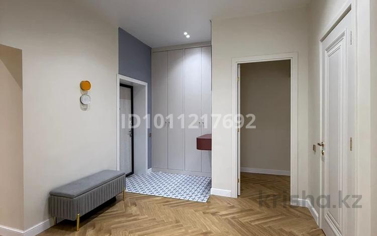 3-бөлмелі пәтер · 102 м² · 1/5 қабат, мкр. Алтын орда 228/6, бағасы: 45.5 млн ₸ в Актобе — фото 2