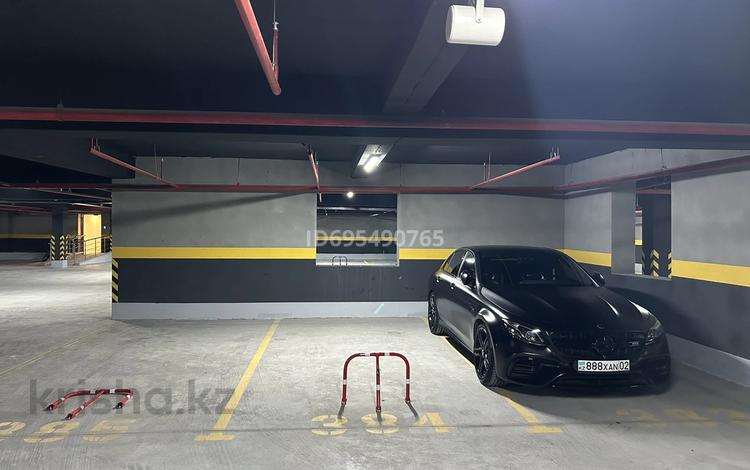 Паркинг · Аль-Фараби 27 — Сейфуллина, бағасы: 60 000 ₸ в Алматы, Бостандыкский р-н — фото 3