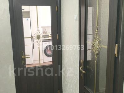 3-бөлмелі пәтер · 82 м² · 2/5 қабат, Желтоксан 20 — Автономное отопление, кондиционер, не угловая, кирпичный дом толщина с, бағасы: 37.5 млн ₸ в Шымкенте