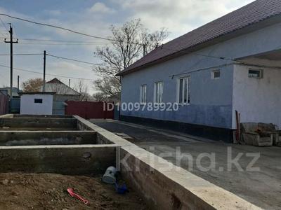 Отдельный дом · 5 комнат · 150 м² · 13 сот., М. Шоқай 36 — М. Шоқай и Абай , Светафор. На против Автобусная остановка за 35 млн ₸ в Шиели