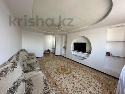 3-комнатная квартира · 120 м² · 12/15 этаж, Омарова 10 за 42 млн 〒 в Астане, р-н Байконур