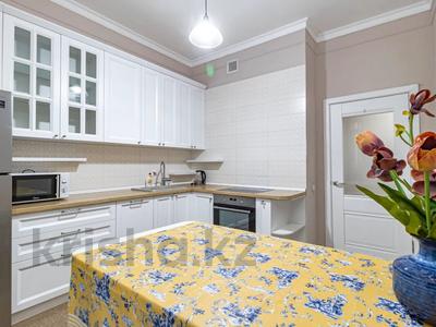 2-комнатная квартира · 70 м² · 2/8 этаж, Кабанбай Батыра 58Б за 500 000 ₸ в Астане, Есильский р-н
