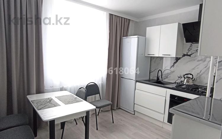 1-бөлмелі пәтер · 35 м² · 7/9 қабат, 5 микрорайон 22, бағасы: 180 000 ₸ в Аксае — фото 2