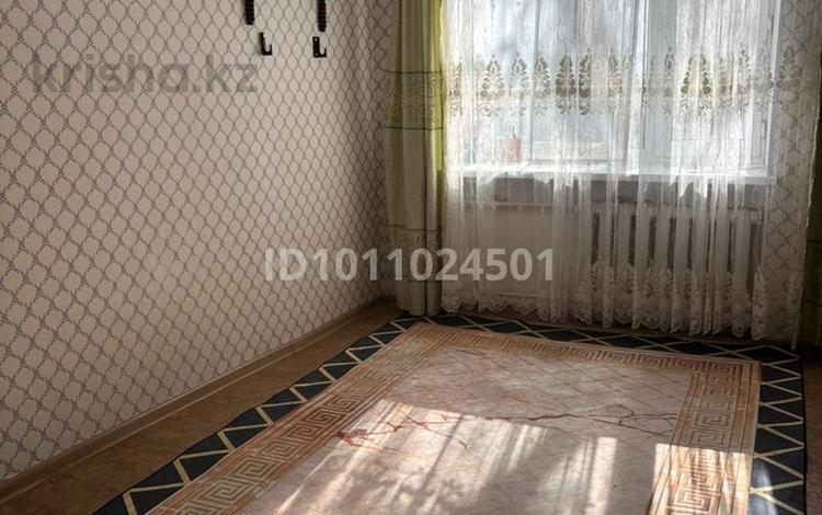 1-бөлмелі пәтер · 29.2 м² · 2/5 қабат, Жаманкулова 15, бағасы: 5.5 млн ₸ в Актобе, мкр Москва — фото 2