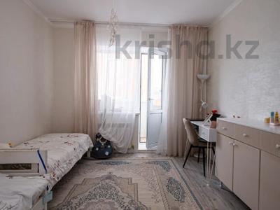3-бөлмелі пәтер · 72 м² · 3/8 қабат, Чингиз Айтматов 42 — Хорошая локация, бағасы: 35.5 млн ₸ в Астане, Есильский р-н