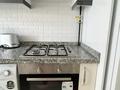 3-комнатная квартира · 70 м² · 2/4 этаж, 853 sokak — Mevlana lokanta (ресторан) за 400 000 ₸ в Анталье — фото 13