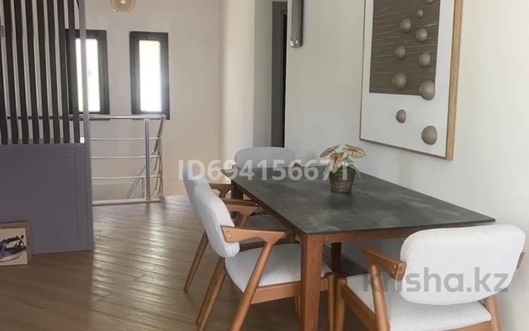Дом · 4 комнаты · 200 м², Geris caddesi 4 за 200 000 ₸ в Бодруме — фото 4