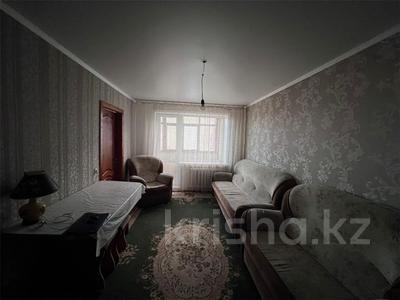 4-комнатная квартира, 68 м², 5/5 этаж, мкр Юго-Восток, Муканова за 16.5 млн 〒 в Караганде, Казыбек би р-н