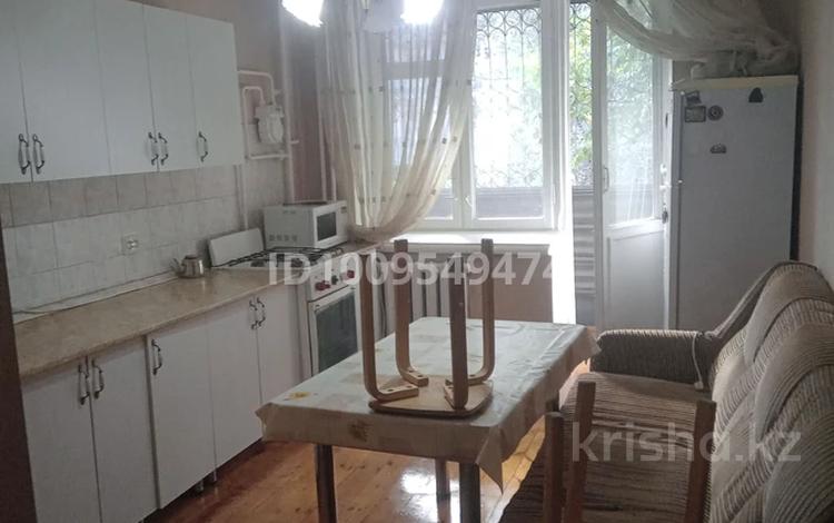 1-бөлмелі пәтер · 40 м² · 2/4 қабат, мкр №10 10/7, бағасы: 200 000 ₸ в Алматы, Ауэзовский р-н — фото 2