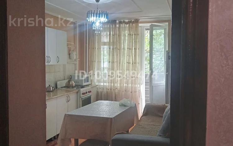 1-комнатная квартира · 40 м² · 2/4 этаж, мкр №10 10/7 за 200 000 ₸ в Алматы, Ауэзовский р-н — фото 15