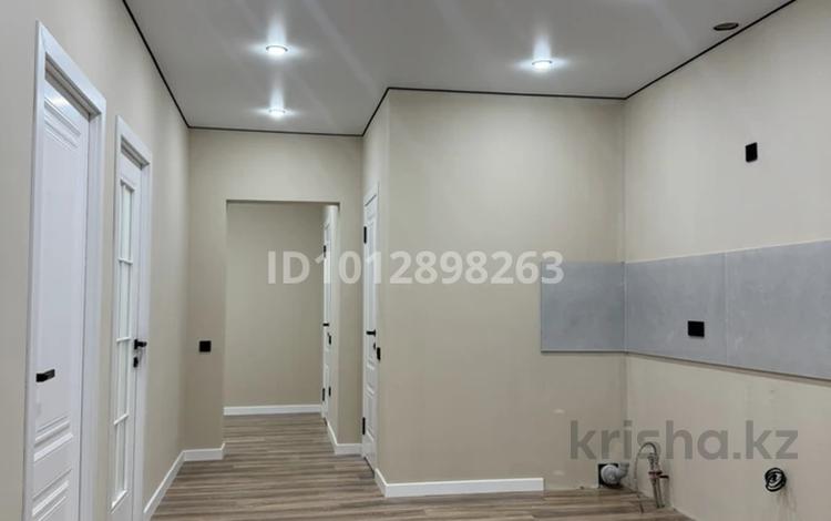 2-комнатная квартира · 56 м² · 10/10 этаж, Алтын Орда 7/1а — Алтын Орда, Ташкенская за 30.9 млн ₸ в Абае — фото 2