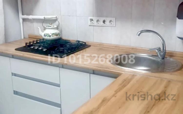 3-комнатная квартира · 58.4 м² · 1/5 этаж, мкр №10 А за 350 000 ₸ в Алматы, Ауэзовский р-н — фото 2