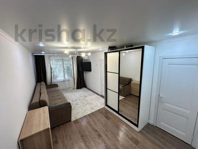 2-комнатная квартира · 45 м² · 2/4 этаж, проспект Абая 52а за 300 000 ₸ в Алматы, Бостандыкский р-н